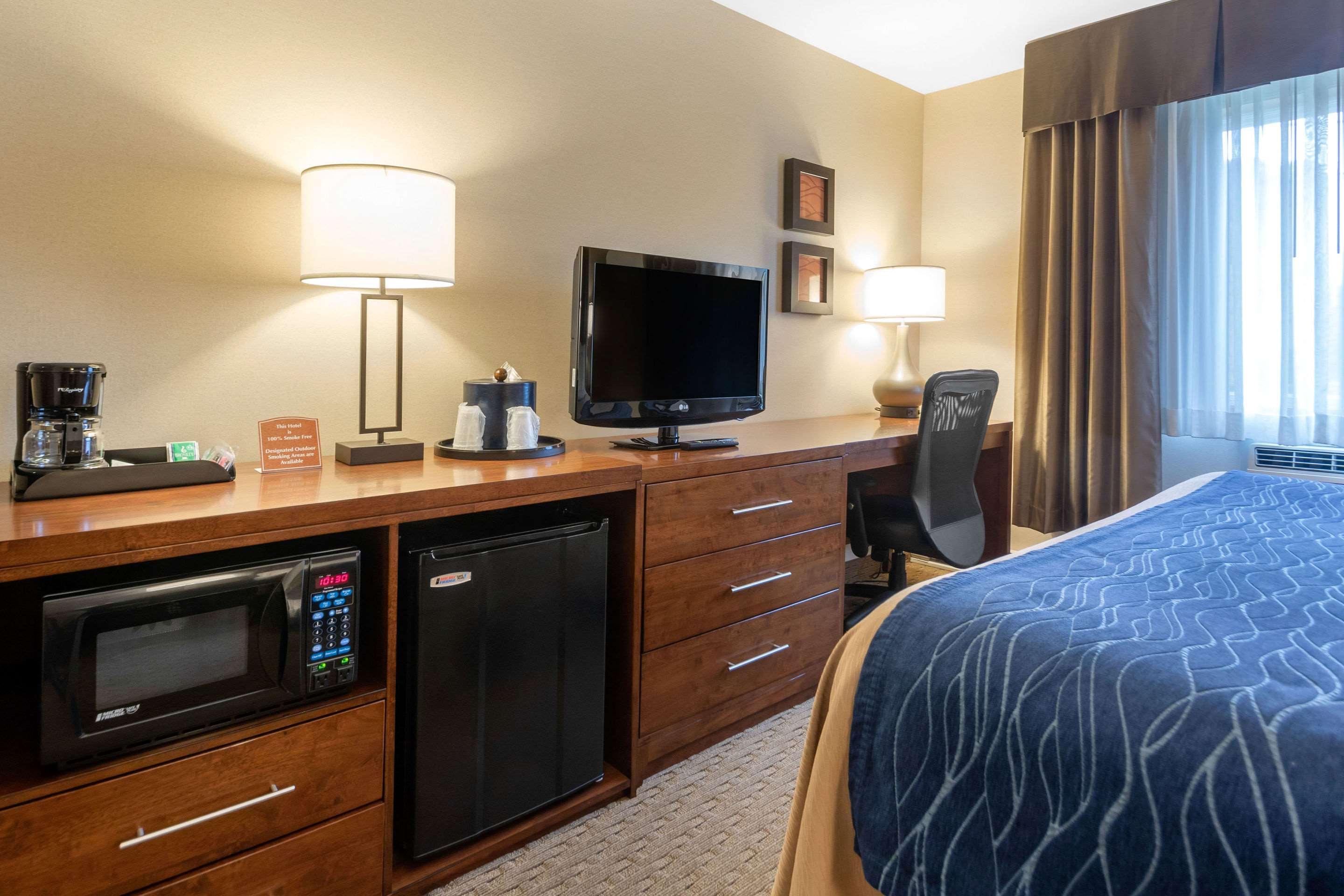 Comfort Inn Iron Mountain Ngoại thất bức ảnh