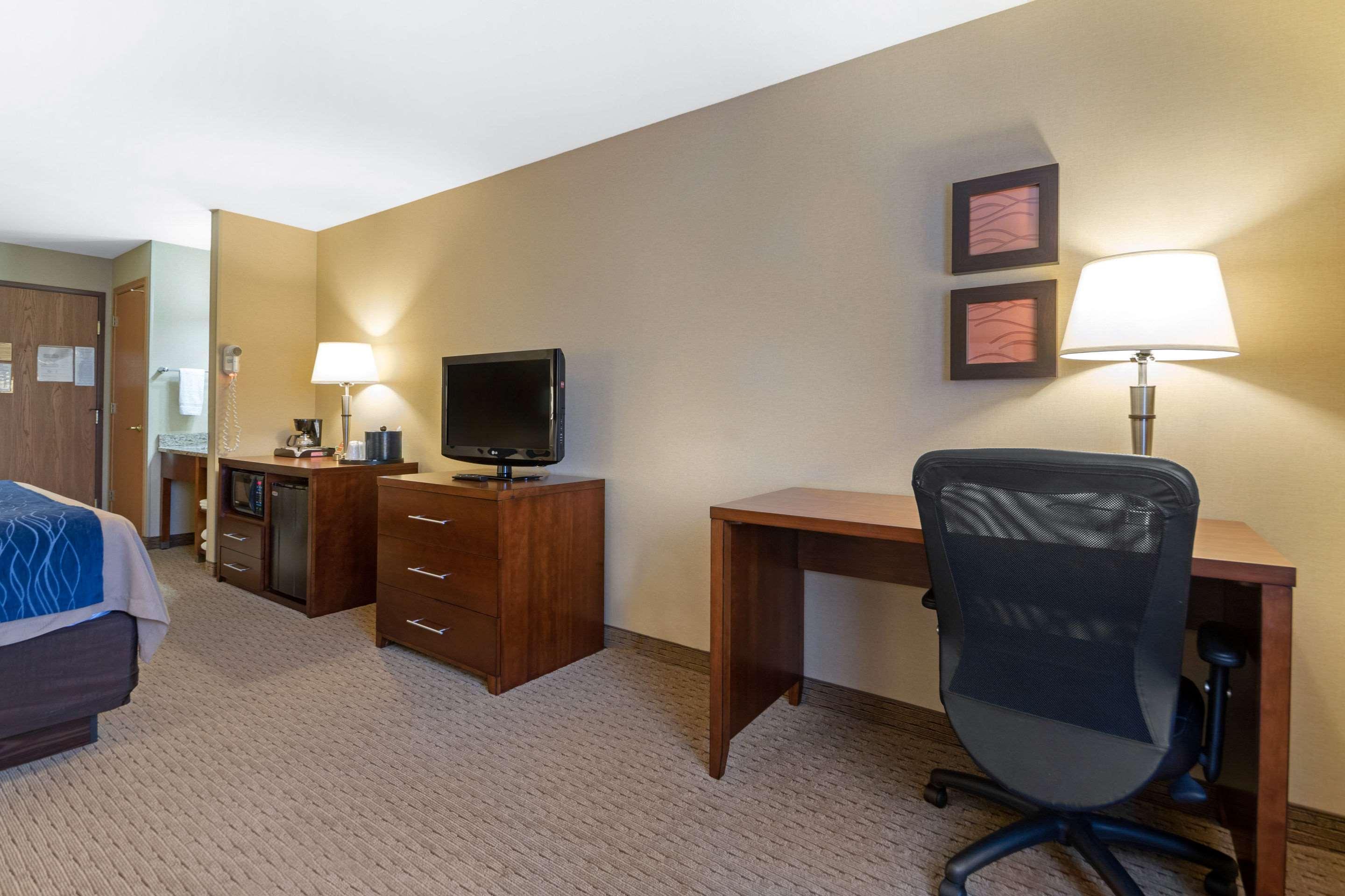 Comfort Inn Iron Mountain Ngoại thất bức ảnh